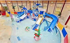 Grand Marquis Waterpark Hotel