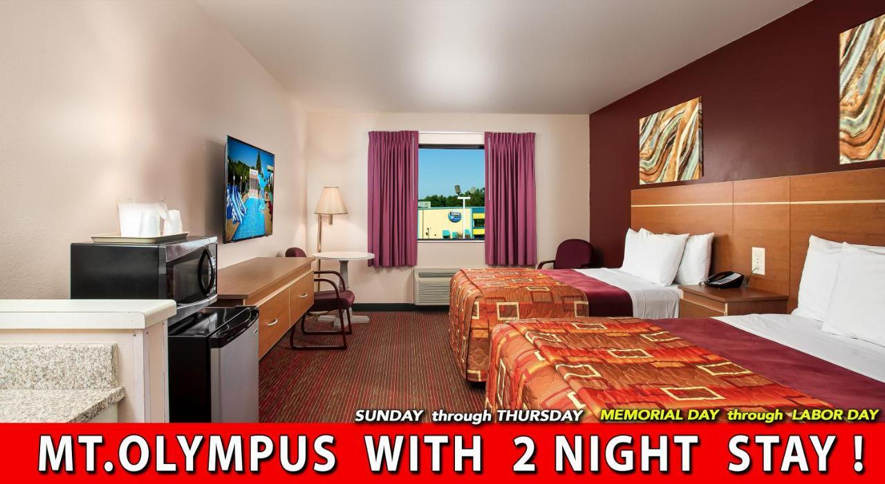 Grand Marquis Waterpark Hotel & Suites Wisconsin Dells Exterior photo